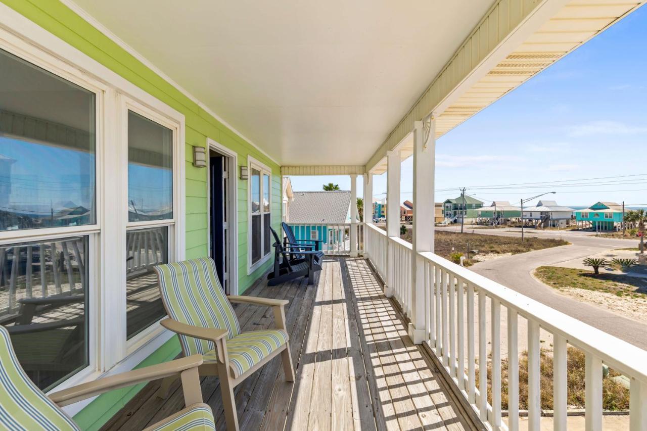 Pelican Pass By Albvr - Great Home On Little Lagoon And Just Steps To The Beach ガルフ・ショアーズ エクステリア 写真